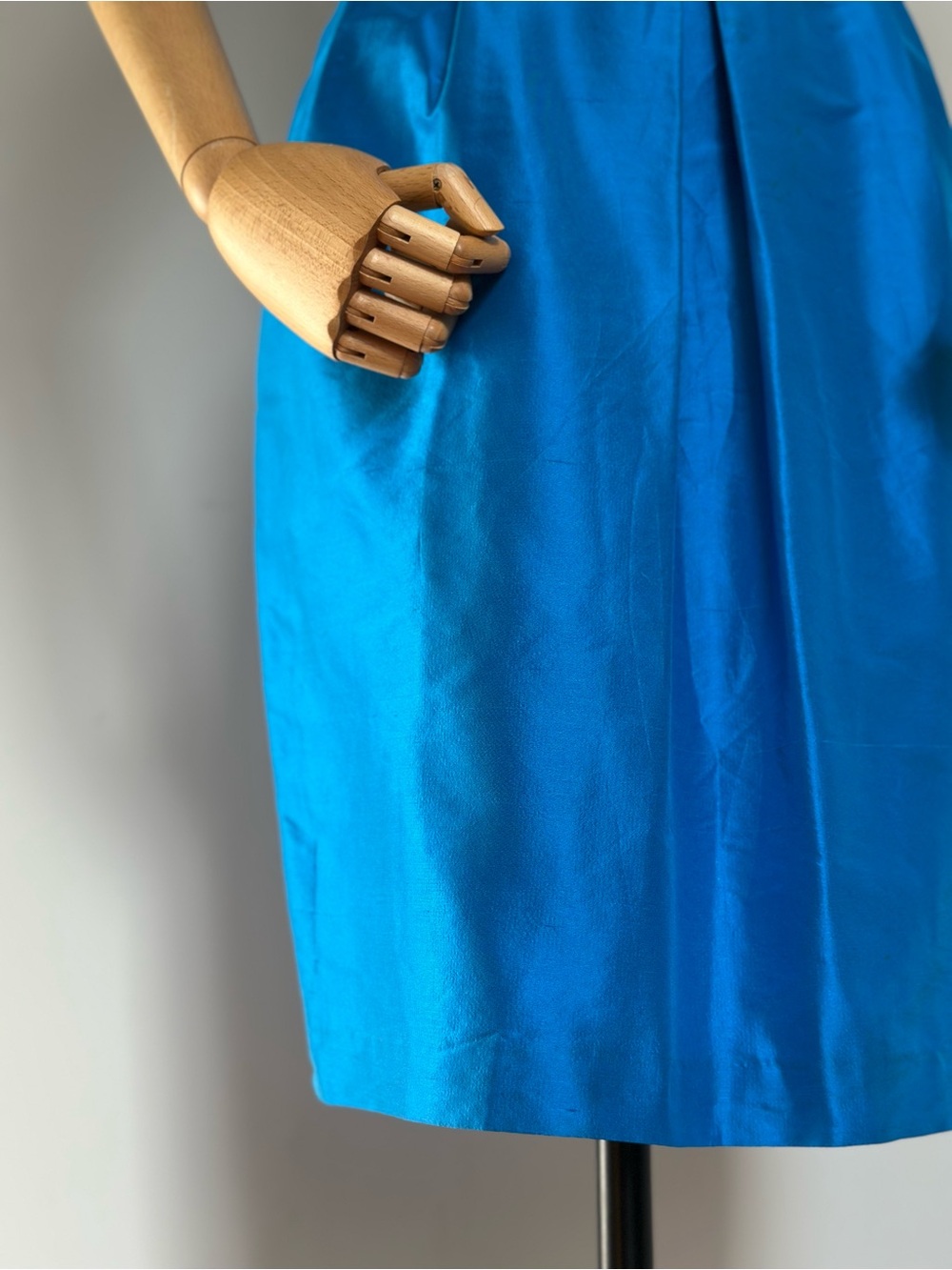 Silk Turquoise Sleeveless Beaded Dress Tulip Skirt - Picture 10 of 17